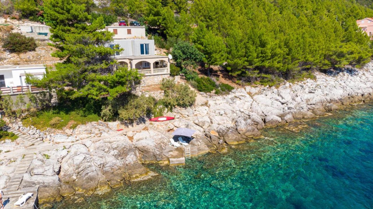 Apartments By The Sea Cove Zaglav, Korcula - 12208 프리즈바 외부 사진